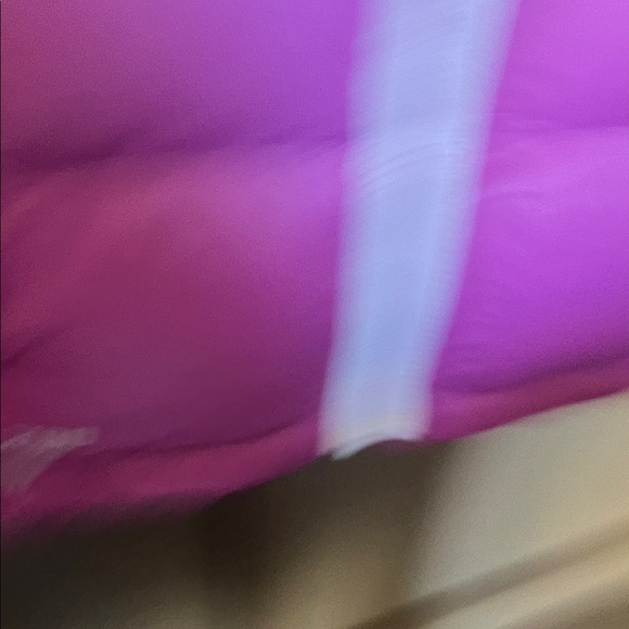 The North Face Pink and White Ombre women’s XS Vest - Picture 3 of 10